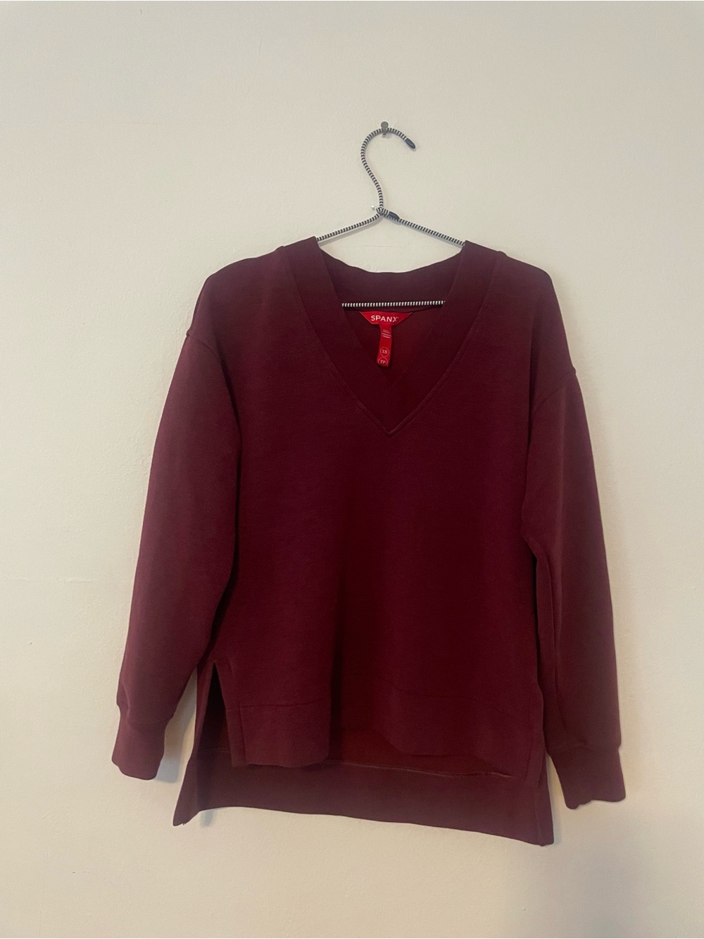 SPANX V-Neck Pullover Sweater - XS